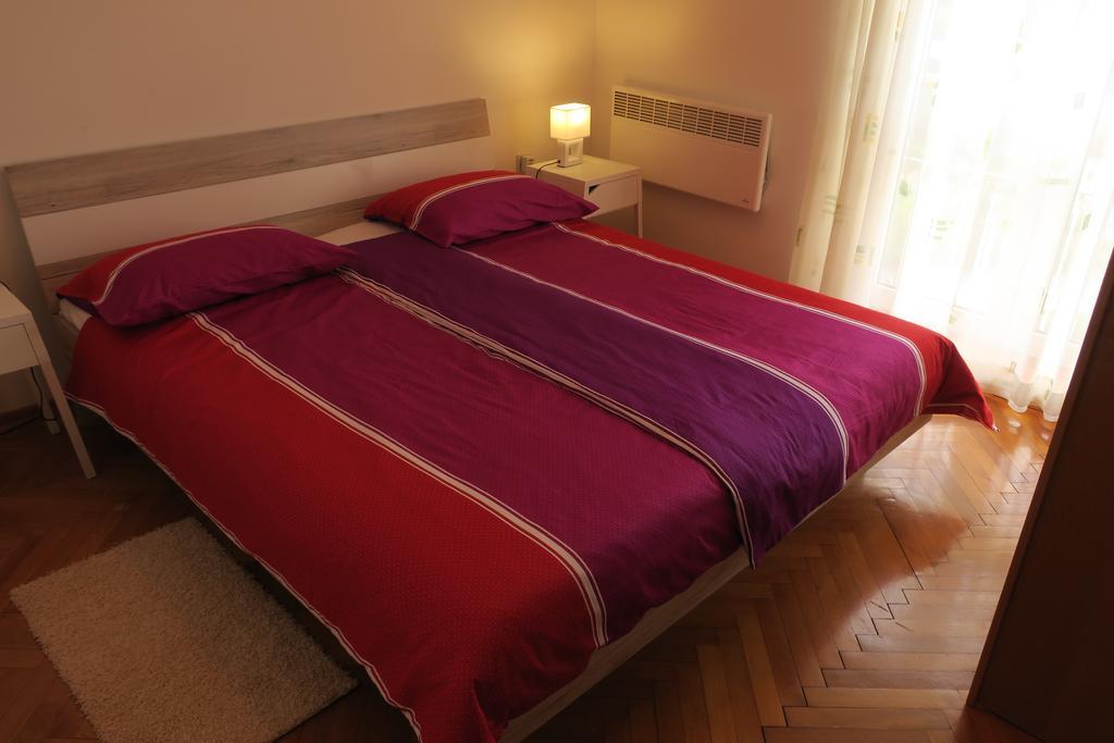 Apartment Veseli Split Bagian luar foto