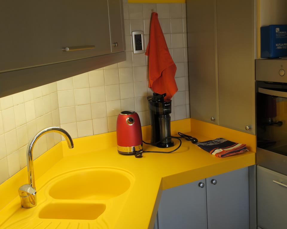 Apartment Veseli Split Bagian luar foto
