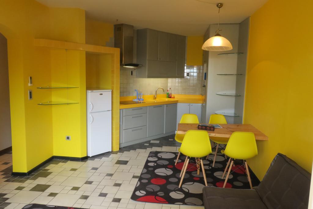 Apartment Veseli Split Bagian luar foto